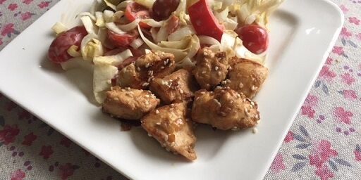 Witlofsalade met oosterse kip
