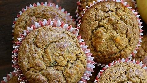 Muffins van bananen en kikkererwten